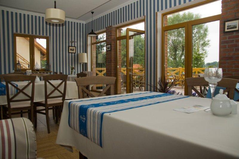 Sloneczny Port Bed & Breakfast มิโคไวกี ภายนอก รูปภาพ