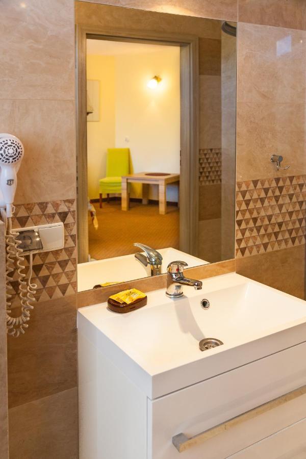 Sloneczny Port Bed & Breakfast มิโคไวกี ภายนอก รูปภาพ