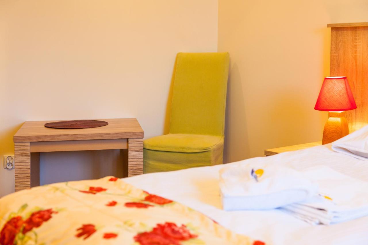 Sloneczny Port Bed & Breakfast มิโคไวกี ภายนอก รูปภาพ
